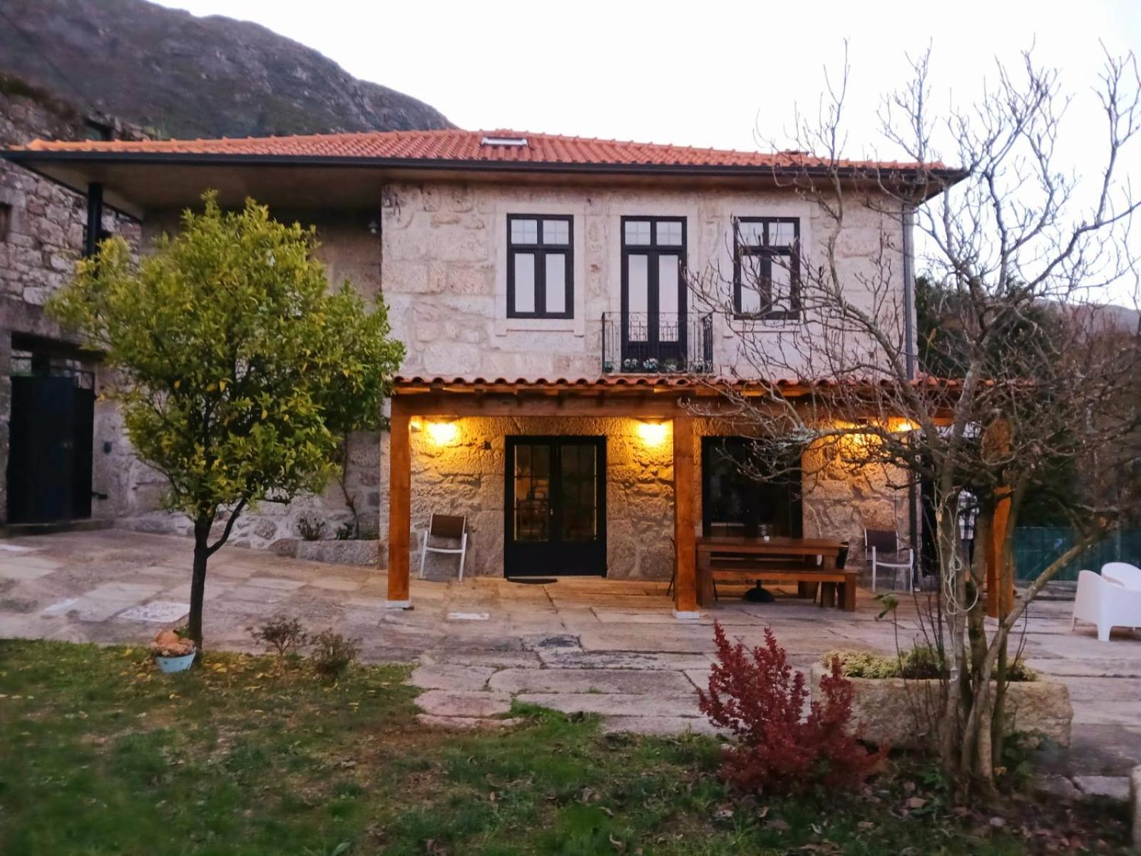 Villa Dos Santos - Geres Country House Eksteriør bilde